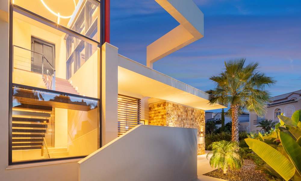 Luxury contemporary style villa for sale with sea views in Nueva Andalucia's golf valley in Marbella 43325