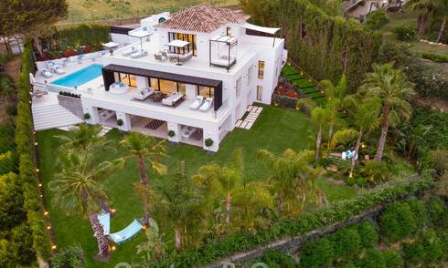 Beautiful, contemporary villa for sale in the heart of Nueva Andalucia's golf valley in Marbella 43029