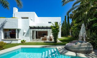 Charming, modern luxury villa for sale in a prestigious beachside community on the Golden Mile of Marbella 43272 