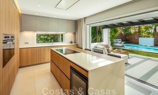 Charming, modern luxury villa for sale in a prestigious beachside community on the Golden Mile of Marbella 43273 