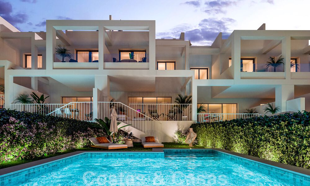 New, contemporary townhouses for sale with breath-taking sea views in Manilva on the Costa del Sol 43328