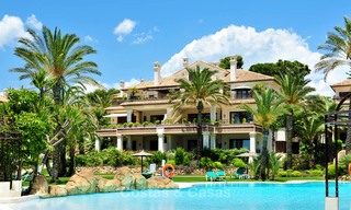 Beachfront apartments for sale in Los Monteros Playa, Marbella 21647 