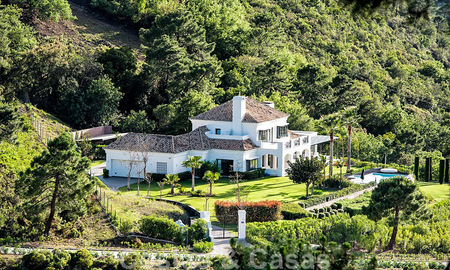 Traditional luxury villa for sale in the very exclusive La Zagaleta Resort in Marbella - Benahavis 43395
