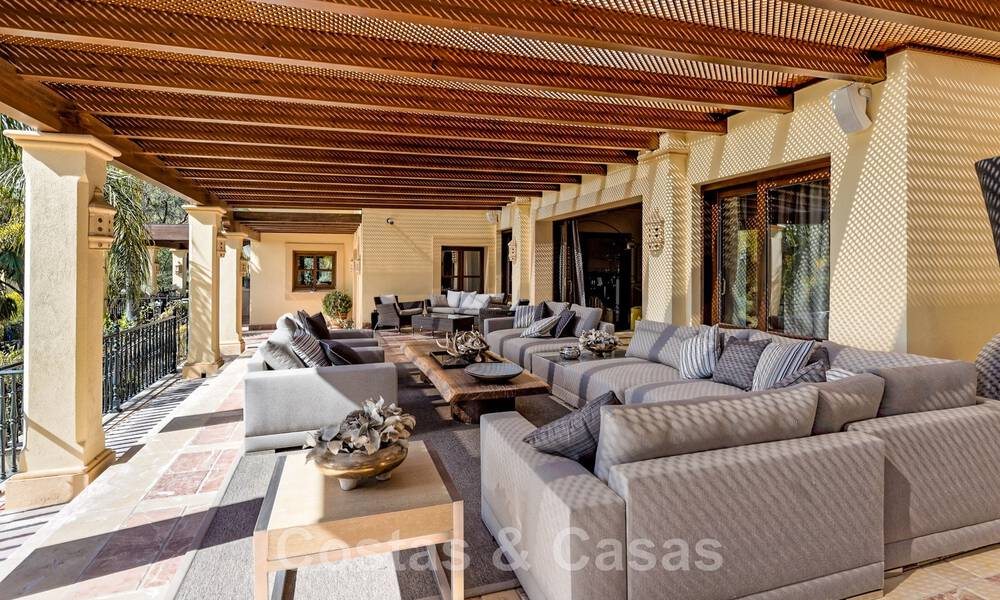Spacious Mediterranean villa for sale with sea views in the La Zagaleta Resort in Marbella - Benahavis 43963