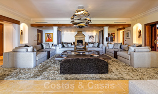Spacious Mediterranean villa for sale with sea views in the La Zagaleta Resort in Marbella - Benahavis 43964 