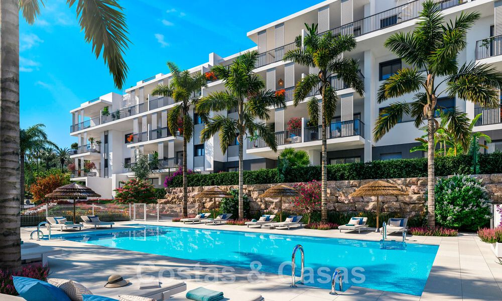 New, modern apartments at walking distance from the beach in the centre of Estepona, Costa del Sol 43935