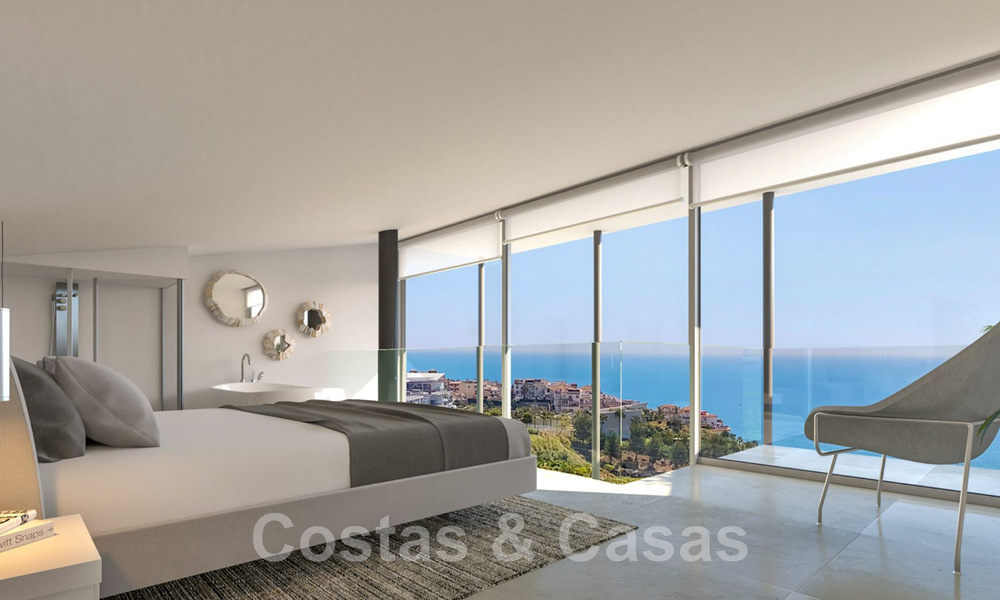 New exclusive townhouses for sale in contemporary style with impressive sea views in a prestigious urbanisation of Fuengirola, Costa del Sol 43949