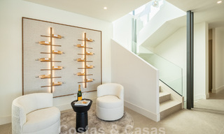 Spectacular luxury villas for sale in contemporary architecture situated in a golf resort on the New Golden Mile between Marbella and Estepona 63172 