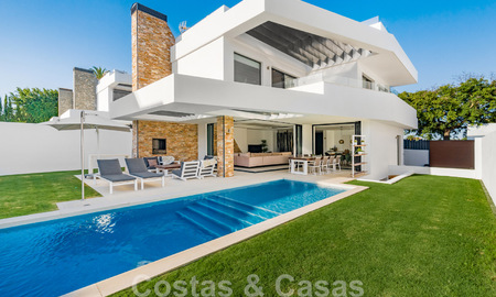 Ready to move in, modern villa for sale at walking distance to the beach and centre of San Pedro, Marbella 44135