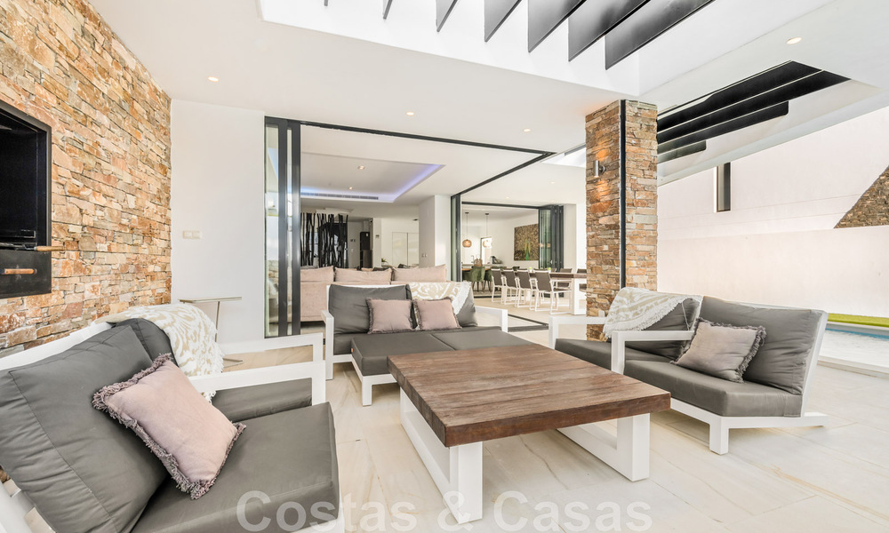 Ready to move in, modern villa for sale at walking distance to the beach and centre of San Pedro, Marbella 44142