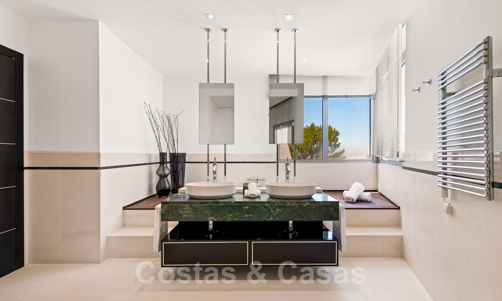 Last villa! Exclusive, architectural luxury villa for sale, with sea views, in Sierra Blanca, Golden Mile, Marbella. Luxury furnished. 43628