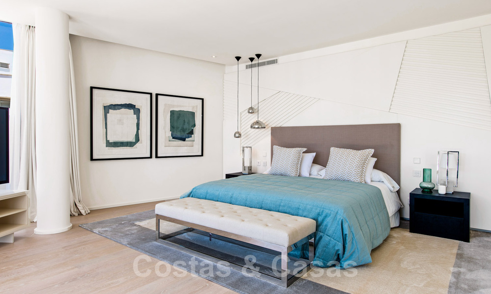 Last villa! Exclusive, architectural luxury villa for sale, with sea views, in Sierra Blanca, Golden Mile, Marbella. Luxury furnished. 43638