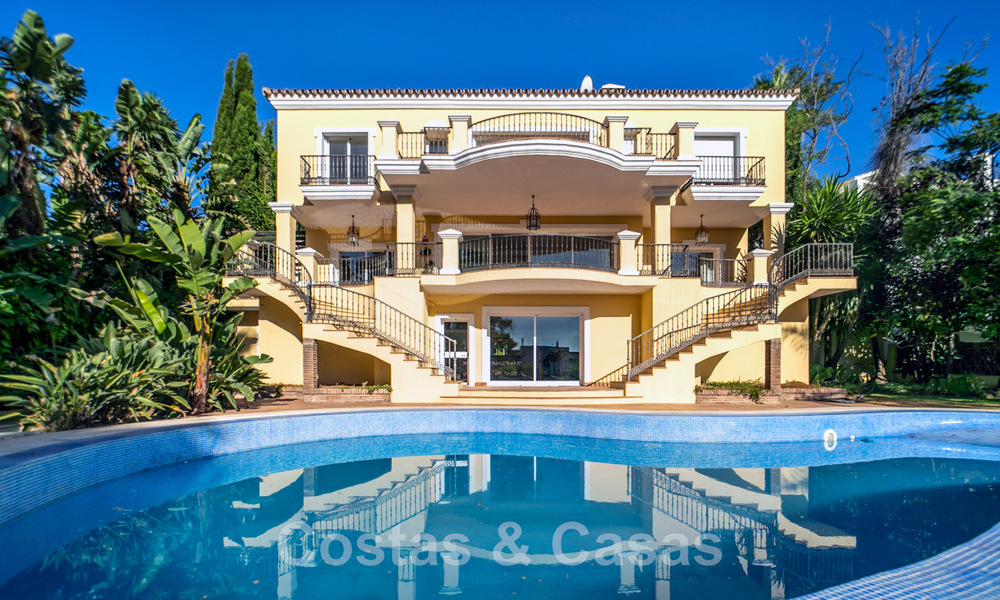 Classic Spanish luxury villa for sale in gated community and frontline golf with stunning views over La Quinta golf course, Benahavis - Marbella 44099