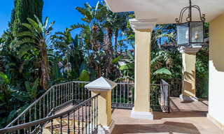 Classic Spanish luxury villa for sale in gated community and frontline golf with stunning views over La Quinta golf course, Benahavis - Marbella 44101 