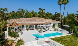 Contemporary Andalusian luxury villa for sale with numerous luxury amenities, surrounded by golf courses in Nueva Andalucia, Marbella 44366 