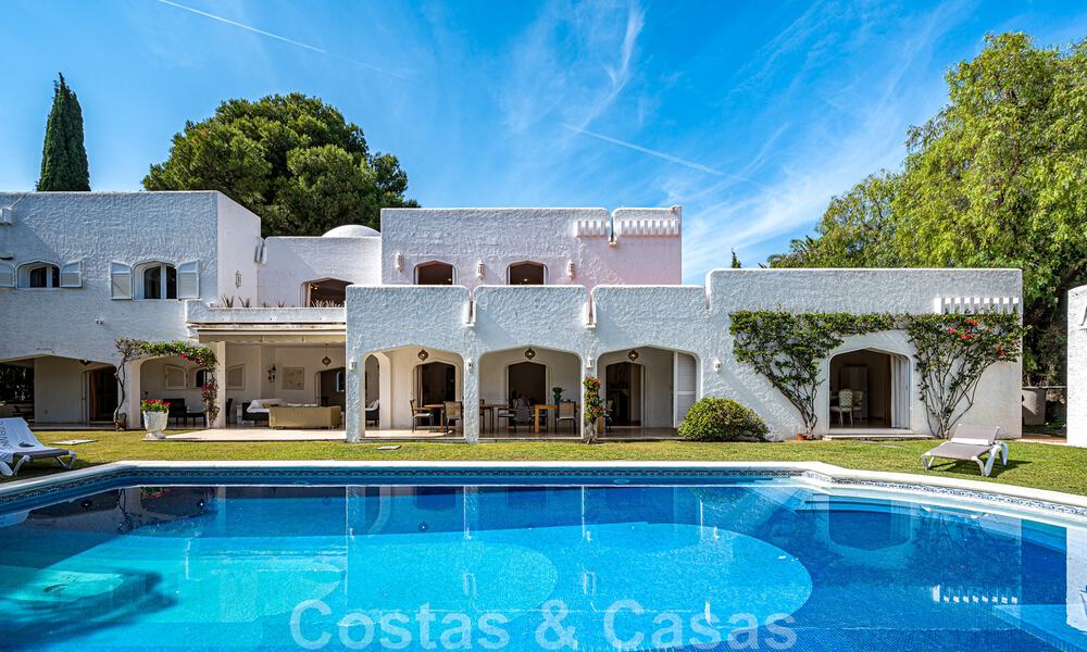 Unique, Andalusian luxury villa for sale in a highly sought-after location in Nueva Andalucia in Marbella 44482