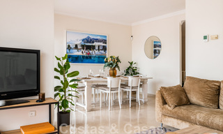 Bright Mediterranean townhouse for sale with the possibility to extend, frontline golf in La Quinta in Benahavis - Marbella 44565 