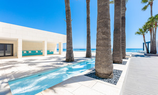 Avant-garde beach villa in a sleek modern style for sale, frontline beach in Mijas Costa, Costa del Sol 44445 