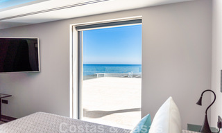 Avant-garde beach villa in a sleek modern style for sale, frontline beach in Mijas Costa, Costa del Sol 44454 