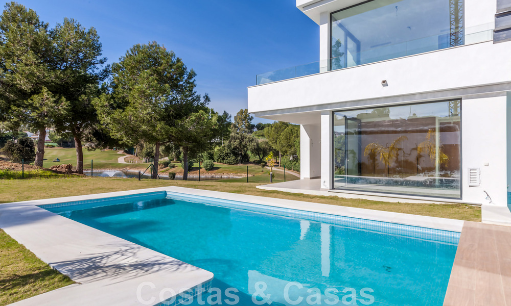 New, contemporary villa for sale with open views to the golf courses of the coveted golf resort La Cala Golf, Mijas 44653