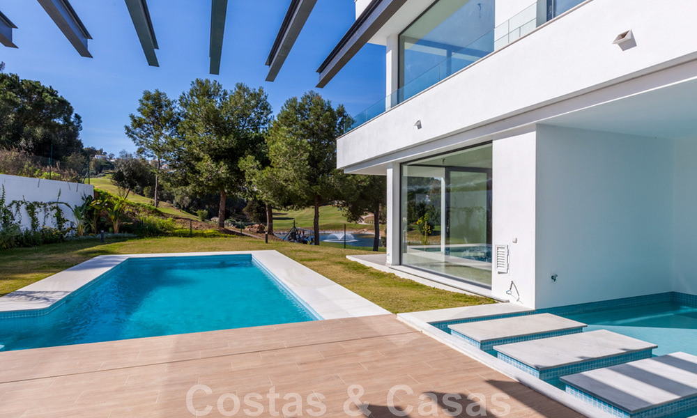 New, contemporary villa for sale with open views to the golf courses of the coveted golf resort La Cala Golf, Mijas 44655
