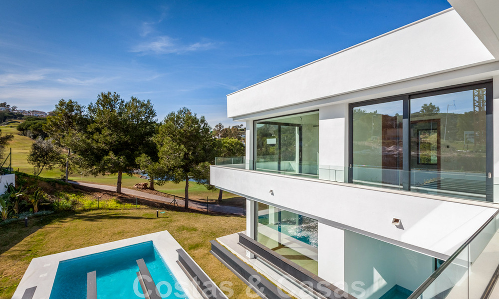 New, contemporary villa for sale with open views to the golf courses of the coveted golf resort La Cala Golf, Mijas 44675