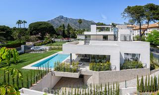 Contemporary, luxury villa for sale close to all amenities in a highly sought after residential community on the Golden Mile of Marbella 44819 
