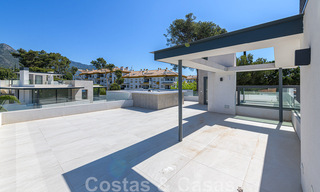 Contemporary, luxury villa for sale close to all amenities in a highly sought after residential community on the Golden Mile of Marbella 44822 