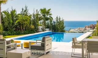 Turnkey, modern villa for sale, frontline golf with stunning sea views in East Marbella. Ready to move in 44984 