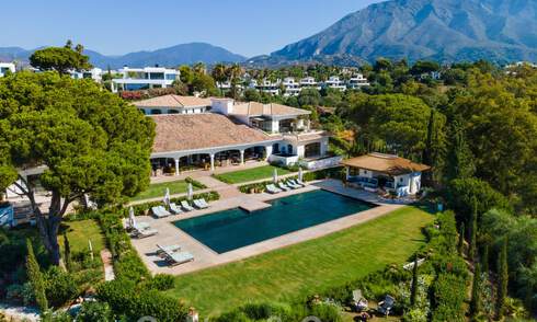 Masterful designer villa for sale in one of the most desirable areas on Marbella's Golden Mile with sea views 45336