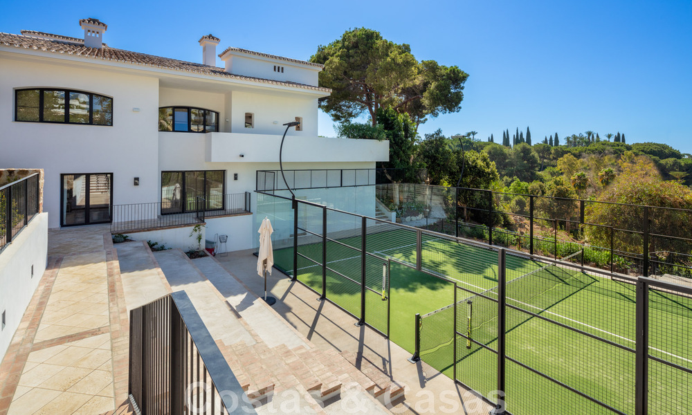 Masterful designer villa for sale in one of the most desirable areas on Marbella's Golden Mile with sea views 45961