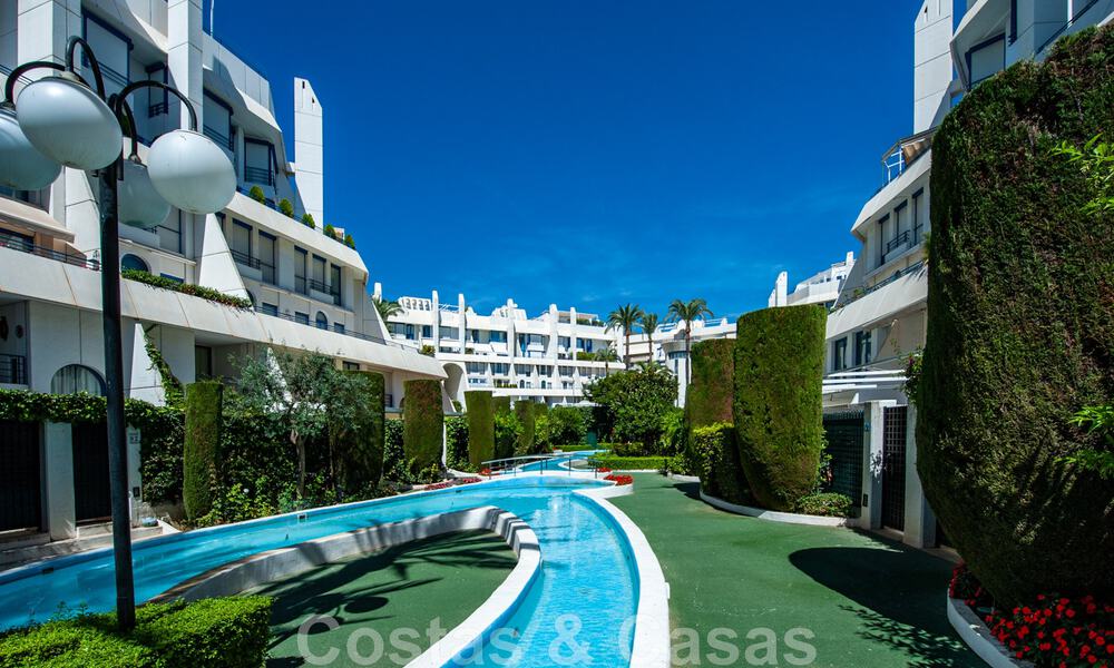 Fantastic apartment for sale with spacious terrace and private pool, second-line beach in Marbella centre 44951