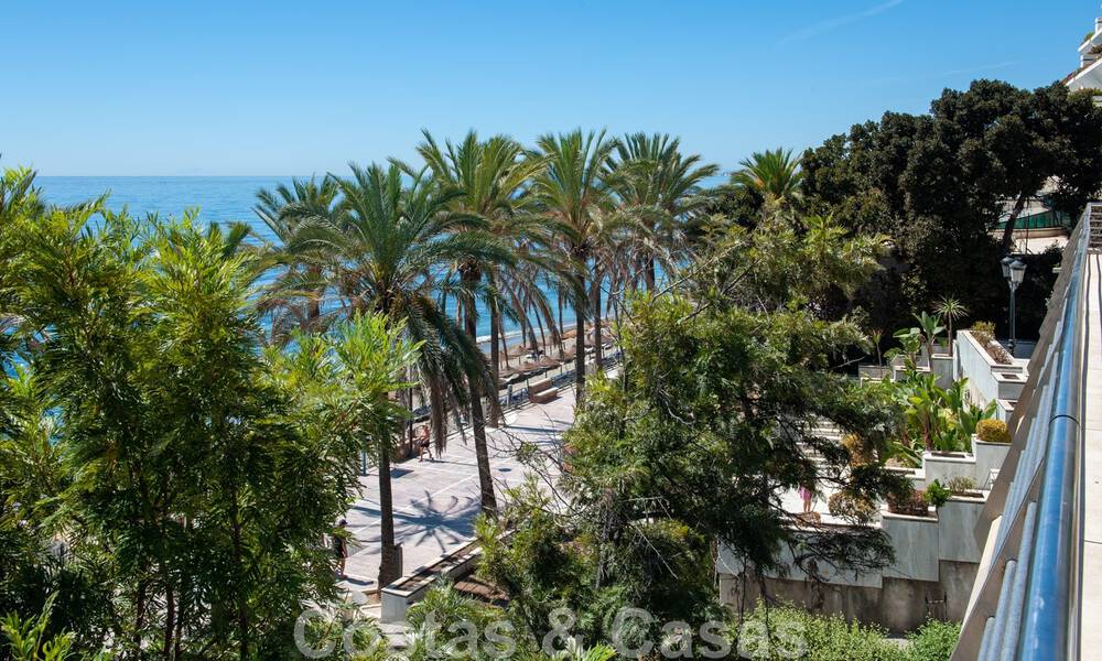Fantastic apartment for sale with spacious terrace and private pool, second-line beach in Marbella centre 44956
