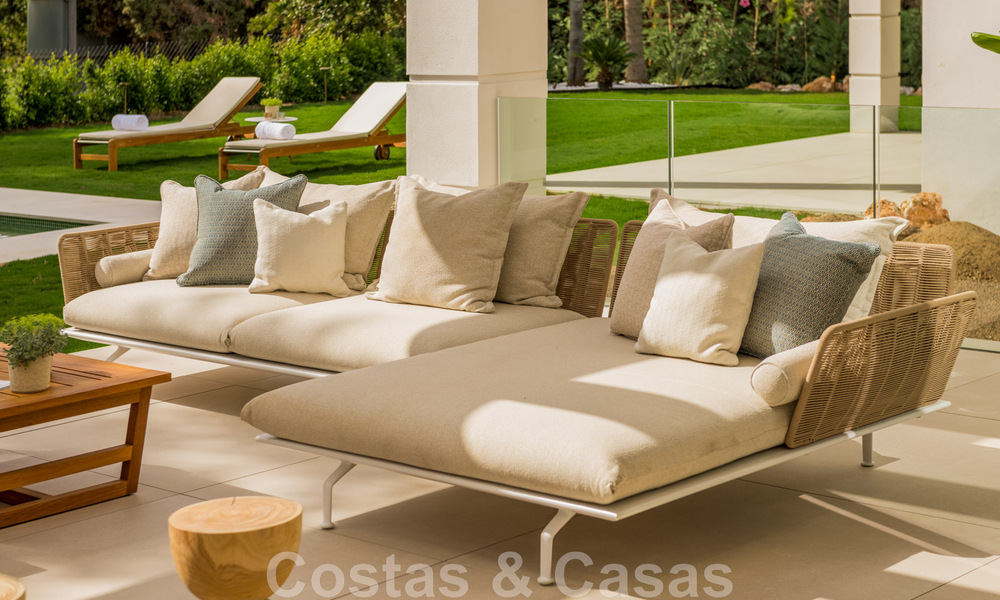 Spanish designer villa for sale, steps from golf course in Marbella - Benahavis 45491