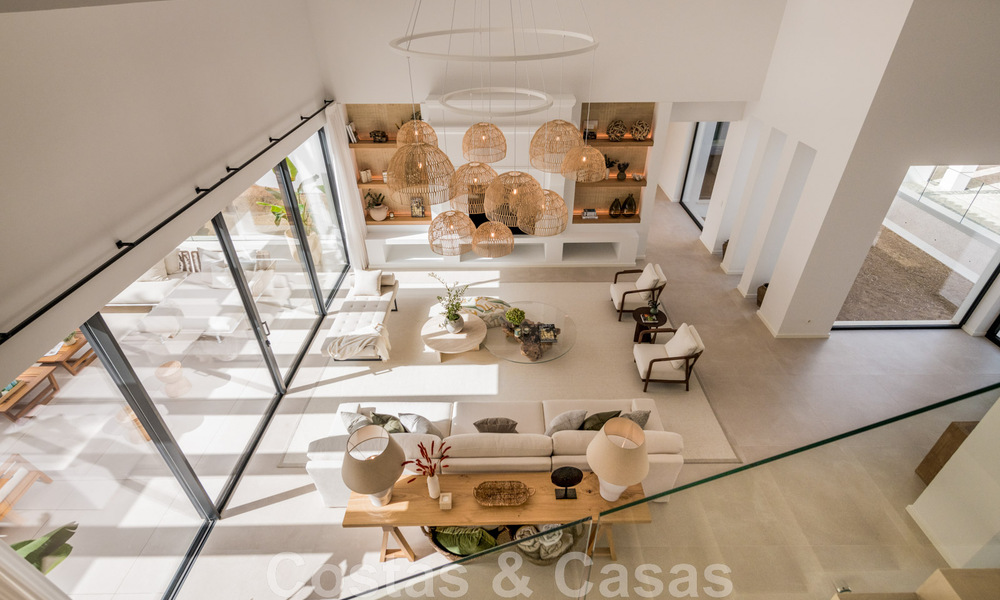 Spanish designer villa for sale, steps from golf course in Marbella - Benahavis 45500