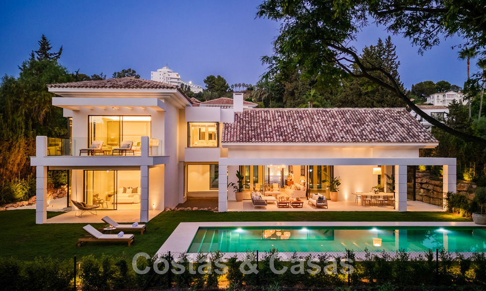 Spanish designer villa for sale, steps from golf course in Marbella - Benahavis 45520