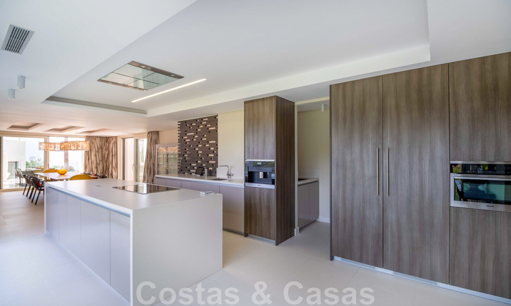 Contemporary, luxury villa for sale with sea views in the most exclusive La Zagaleta resort in Benahavis - Marbella 45156