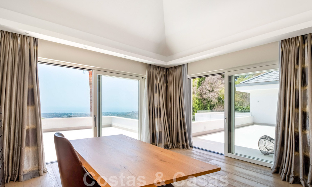 Contemporary, luxury villa for sale with sea views in the most exclusive La Zagaleta resort in Benahavis - Marbella 45166