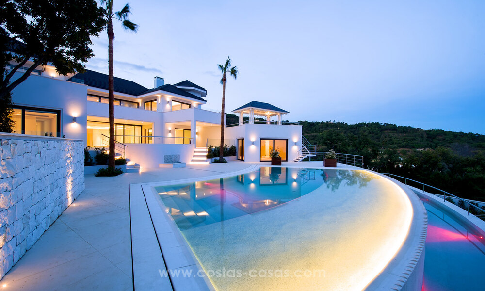 Contemporary, luxury villa for sale with sea views in the most exclusive La Zagaleta resort in Benahavis - Marbella 45229