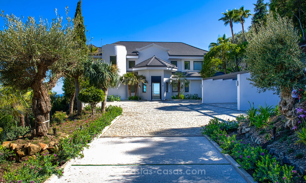 Contemporary, luxury villa for sale with sea views in the most exclusive La Zagaleta resort in Benahavis - Marbella 45243