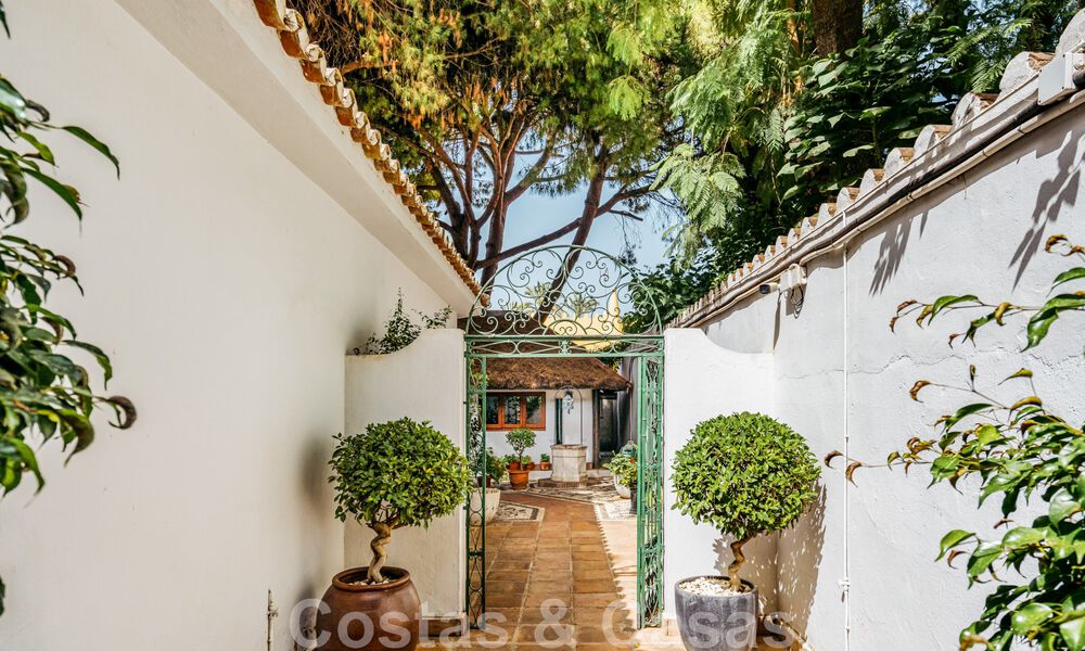 Unique Mediterranean luxury villa for sale, in the heart of Marbella's Golden Mile 46172