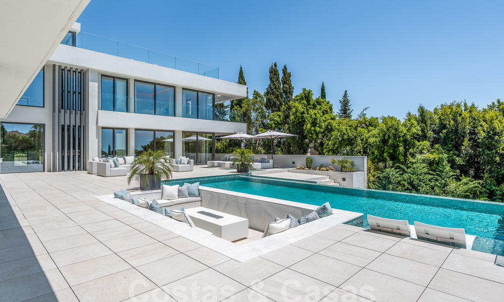 New, modernist designer villa for sale with panoramic views, located on the New Golden Mile in Marbella - Benahavis 53672