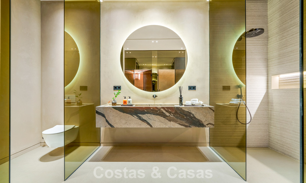 Avant-garde designer villa for sale with numerous luxury amenities in Nueva Andalucia, Marbella 786107