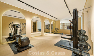 Avant-garde designer villa for sale with numerous luxury amenities in Nueva Andalucia, Marbella 786108 