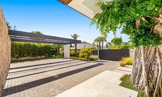 Avant-garde designer villa for sale with numerous luxury amenities in Nueva Andalucia, Marbella 786115 