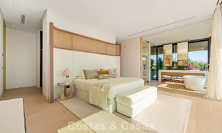 Avant-garde designer villa for sale with numerous luxury amenities in Nueva Andalucia, Marbella 786121 