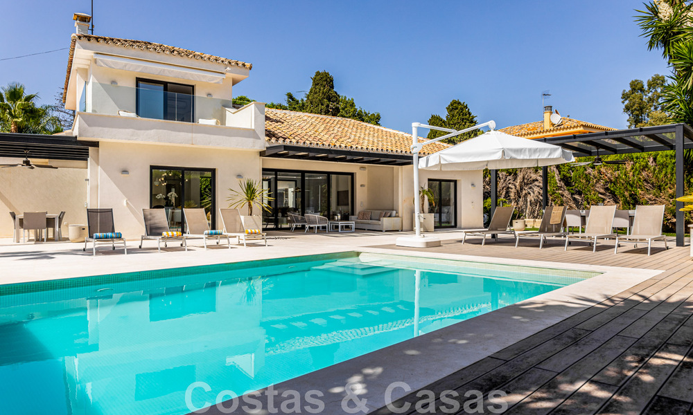 Move-in ready contemporary luxury villa for sale, walking distance to Puerto Banus and the beach in San Pedro, Marbella 46205