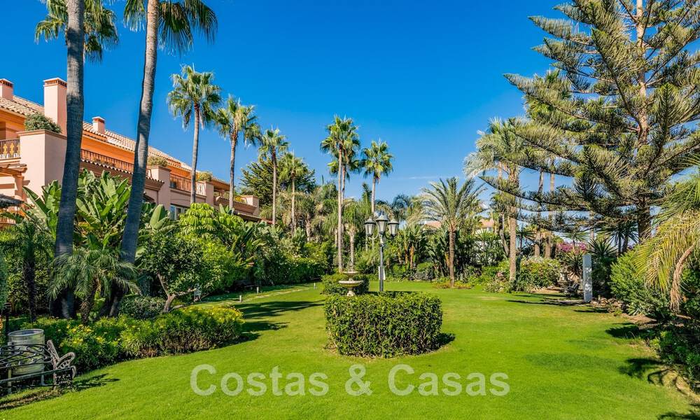 Spacious duplex, double, ground floor apartment in a frontline beach complex within walking distance to Puerto Banus, Marbella 46776