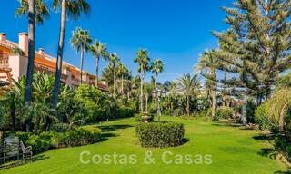 Spacious duplex, double, ground floor apartment in a frontline beach complex within walking distance to Puerto Banus, Marbella 46776 