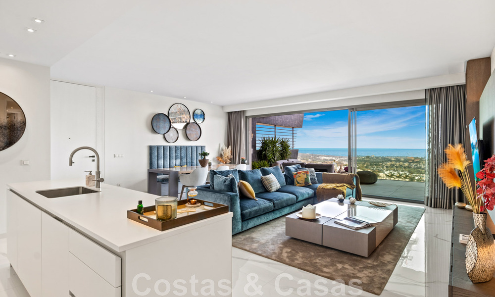 Move-in ready, contemporary 3-bedroom apartment for sale with sweeping sea views in the hills of Benahavis - Marbella 46128